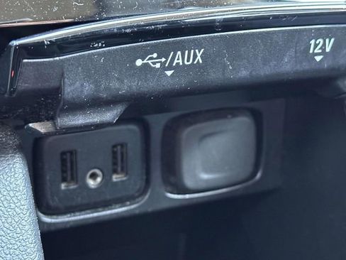 Used 2018 Buick Encore Preferred image 19