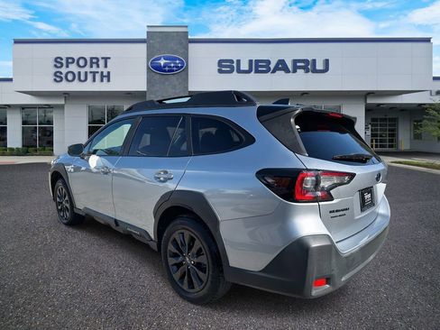 Certified 2023 Subaru Outback Onyx Edition image 5