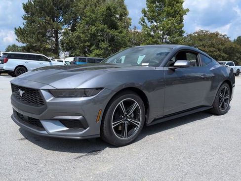 New 2025 Ford Mustang Coupe image 7