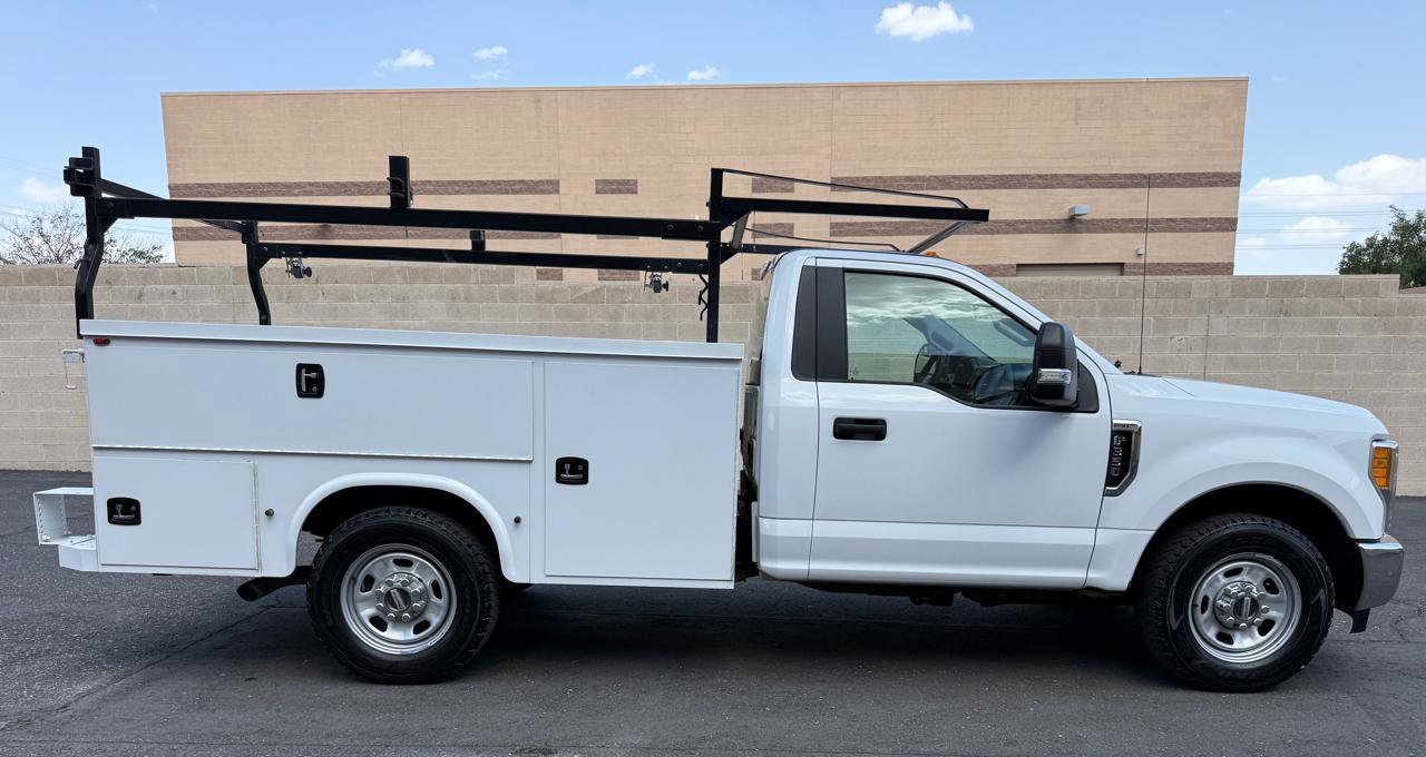 Used 2017 Ford F350 XL w/ Power Equipment Group RWD image 5