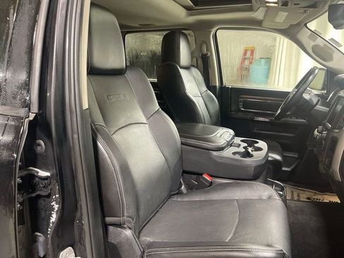 Used 2014 RAM 1500 Laramie w/ Convenience Group AWD/4WD image 25
