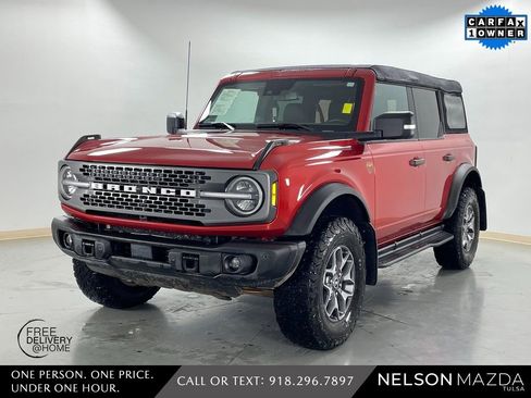Used 2023 Ford Bronco Badlands image 1