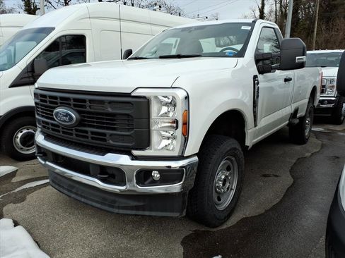 New 2026 Ford F350 XL w/ XL Driver Assist Package image 3