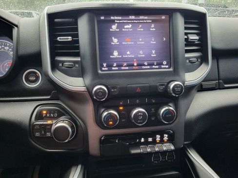 Used 2020 RAM 1500 Big Horn AWD/4WD image 16