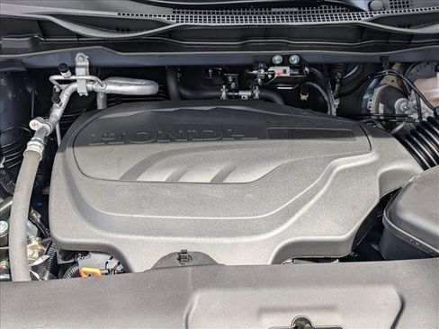 New 2026 Honda Odyssey Touring image 15