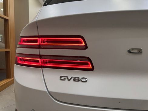 Used 2024 Genesis GV80 3.5T Prestige Signature w/ Security Package image 90