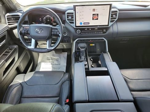 Used 2023 Toyota Tundra Platinum AWD/4WD image 15