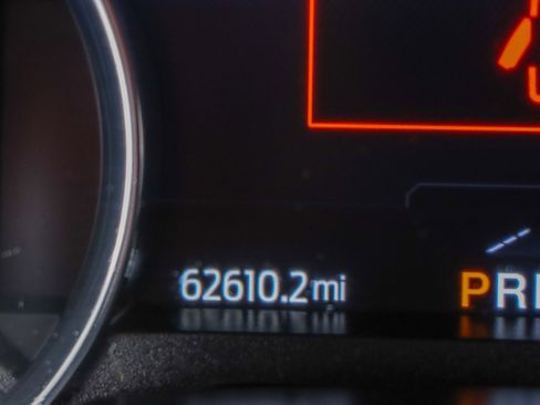 Used 2021 Ford Expedition XLT image 17