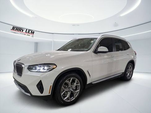 Used 2024 BMW X3 sDrive30i w/ Premium Package w/ZPA RWD image 7