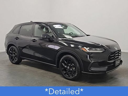 Used 2025 Honda HR-V Sport image 2