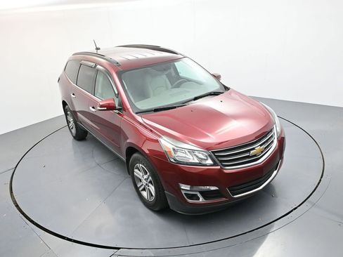 Used 2016 Chevrolet Traverse LT image 19