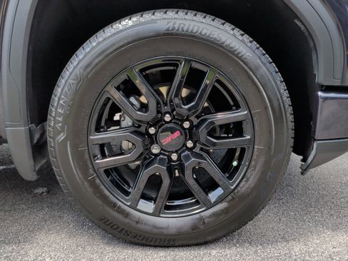 Used 2025 GMC Sierra 1500 Elevation RWD image 15