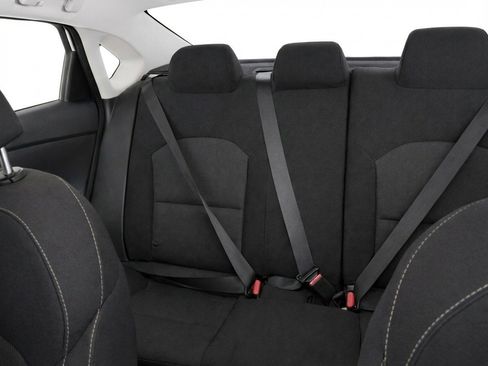 Used 2024 Kia Forte LXS w/ LXS Technology Package FWD image 18