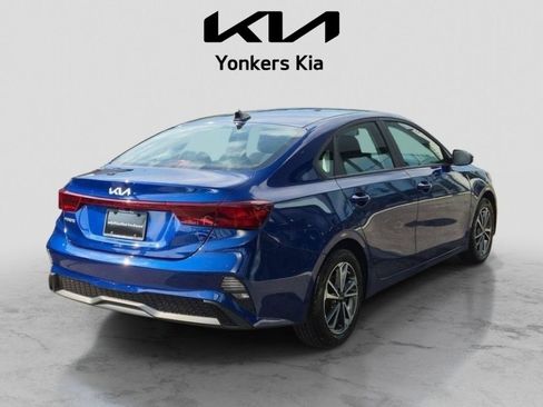 Certified 2023 Kia Forte LXS w/ LXS Technology Package FWD image 6