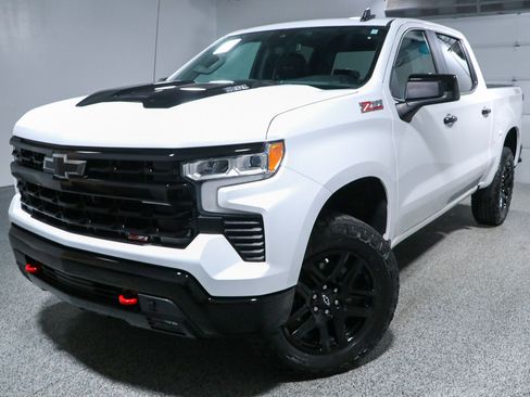 Used 2023 Chevrolet Silverado 1500 LT Trail Boss AWD/4WD image 31