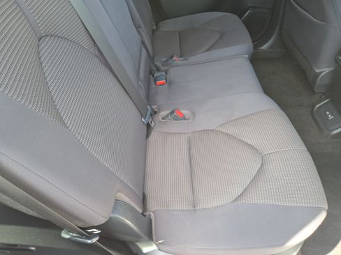 Used 2023 Toyota Highlander LE AWD/4WD image 20