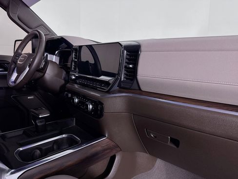 Used 2022 GMC Sierra 1500 SLT image 29