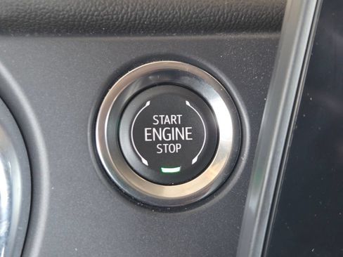Used 2025 Chevrolet Blazer LT AWD/4WD image 9