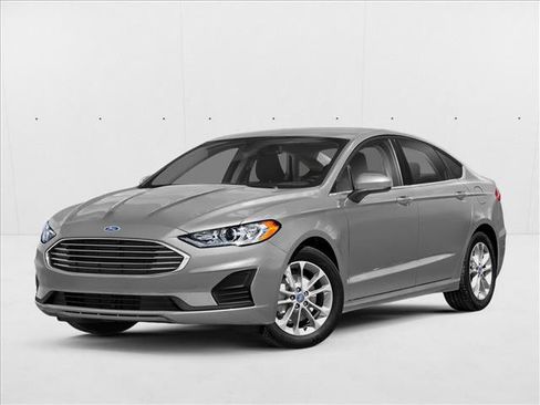 Used 2019 Ford Fusion S FWD image 1