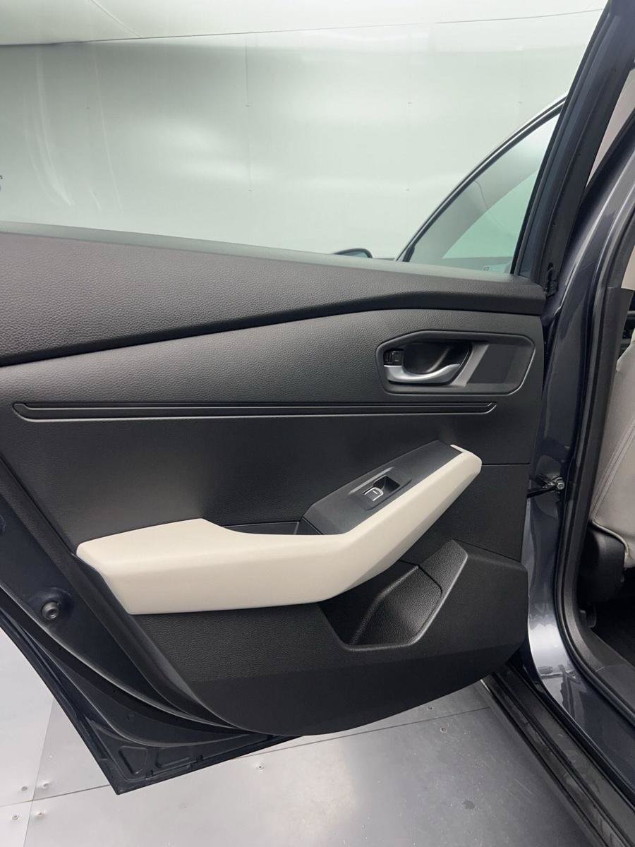 Used 2026 Honda Accord LX image 33