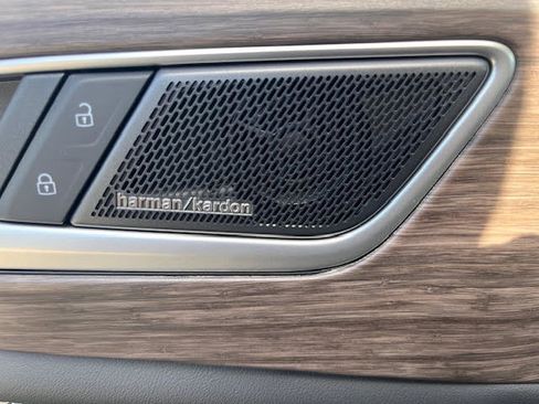 New 2026 Volkswagen Atlas SEL Premium R-Line image 11