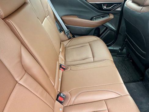 Used 2025 Subaru Outback Touring image 19