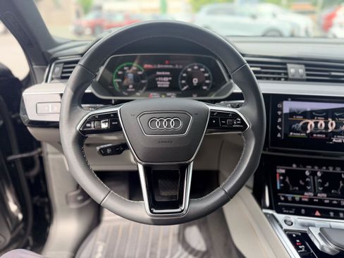 Certified 2024 Audi Q8 e-tron Prestige w/ Prestige Package AWD/4WD image 29