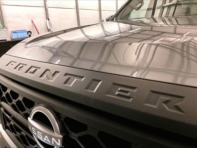 Used 2022 Nissan Frontier S w/ Technology Package AWD/4WD image 13