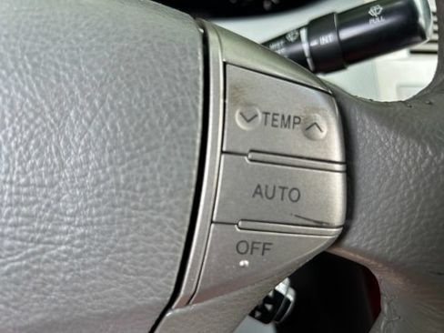 Used 2007 Toyota Avalon XLS FWD image 21