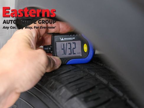 Used 2022 Ford Escape SE AWD/4WD image 30