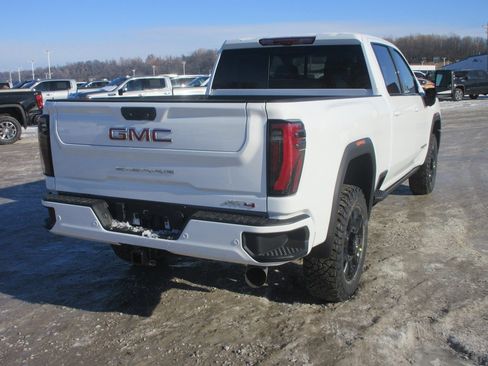 New 2026 GMC Sierra 2500 AT4 w/ AT4 Premium Plus Package image 5
