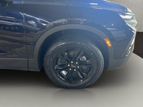 Used 2020 Chevrolet Blazer LT FWD image 26
