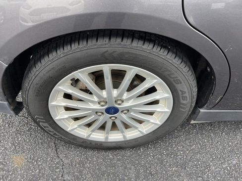 Used 2014 Ford C-MAX SE image 21