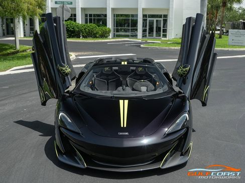 Used 2020 McLaren 600LT Spider image 6
