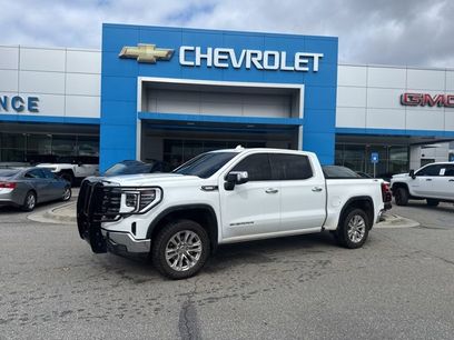 Used 2023 GMC Sierra 1500 SLT w/ SLT Premium Package