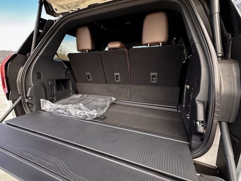 New 2025 Ford Expedition King Ranch image 61