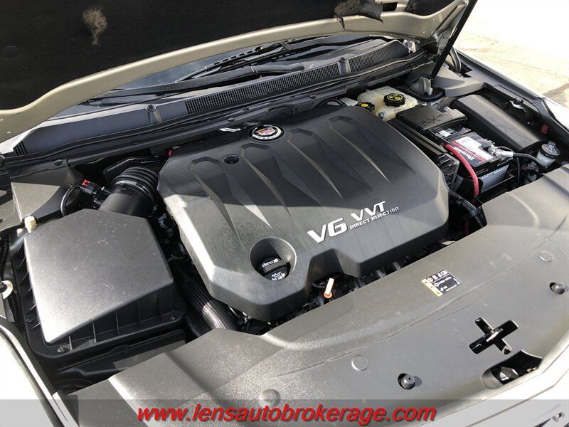 Used 2013 Cadillac XTS Premium FWD image 23