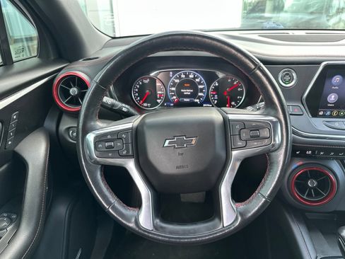 Used 2021 Chevrolet Blazer RS w/ Enhanced Convenience Package FWD image 12