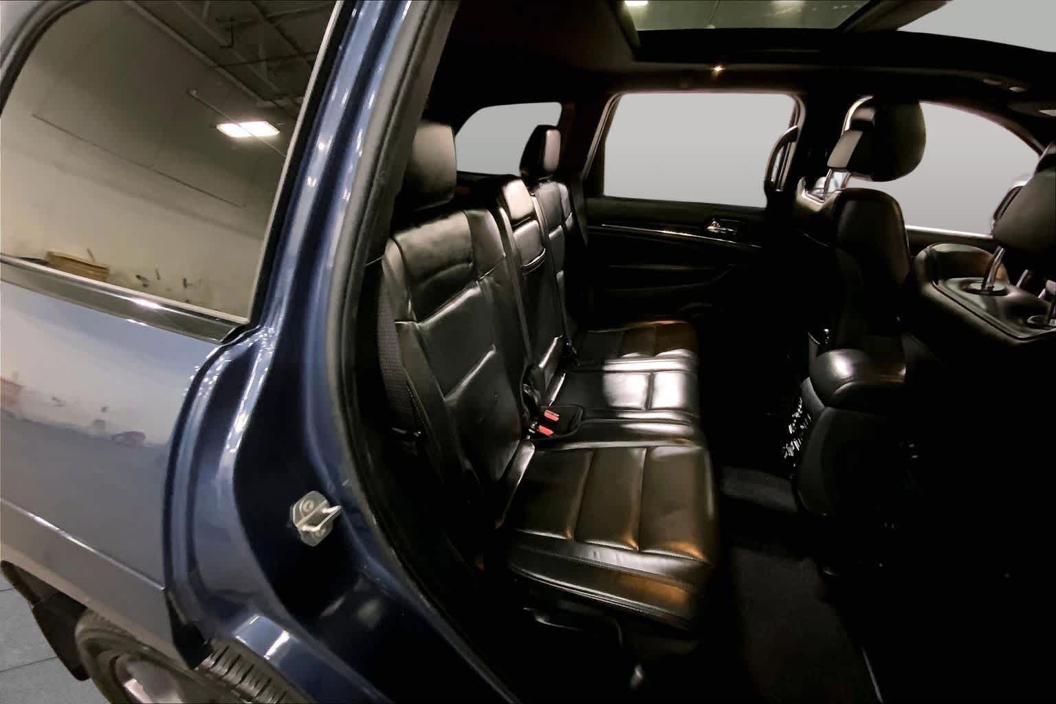 Used 2020 Jeep Grand Cherokee High Altitude AWD/4WD image 19