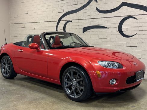 Used 2006 MAZDA MX-5 Miata 3rd Generation Limited image 11