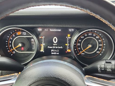 Used 2020 Jeep Wrangler Unlimited Sahara image 22