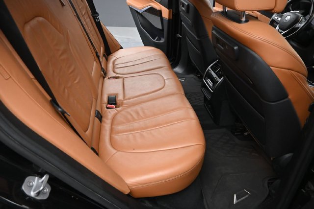 Used 2019 BMW X5 xDrive40i AWD/4WD image 19
