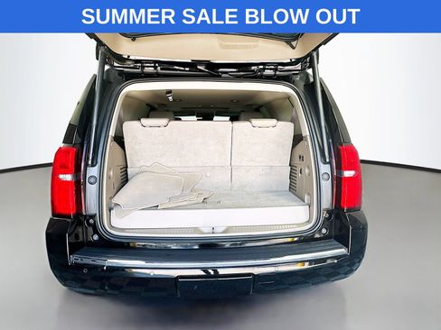 Used 2018 Chevrolet Tahoe Premier AWD/4WD image 28