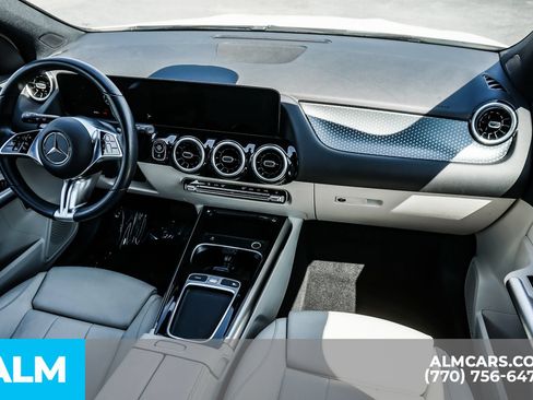 Used 2025 Mercedes-Benz GLA 250 4MATIC image 28