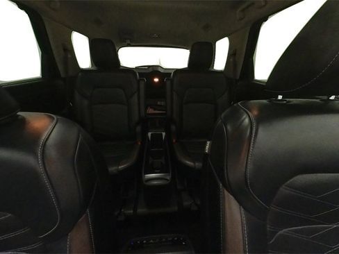 Certified 2022 Nissan Pathfinder Platinum w/ Cargo Package image 33