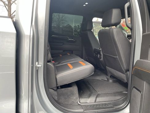 Used 2023 GMC Sierra 1500 AT4 w/ Technology Package image 50