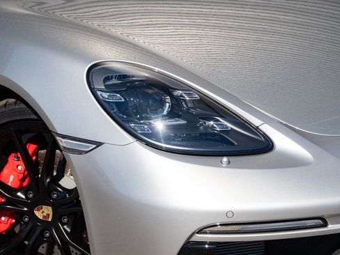 Certified 2025 Porsche 718 Cayman S image 30