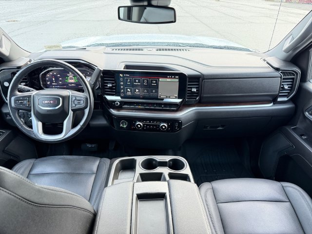 Used 2022 GMC Sierra 1500 SLT AWD/4WD image 21