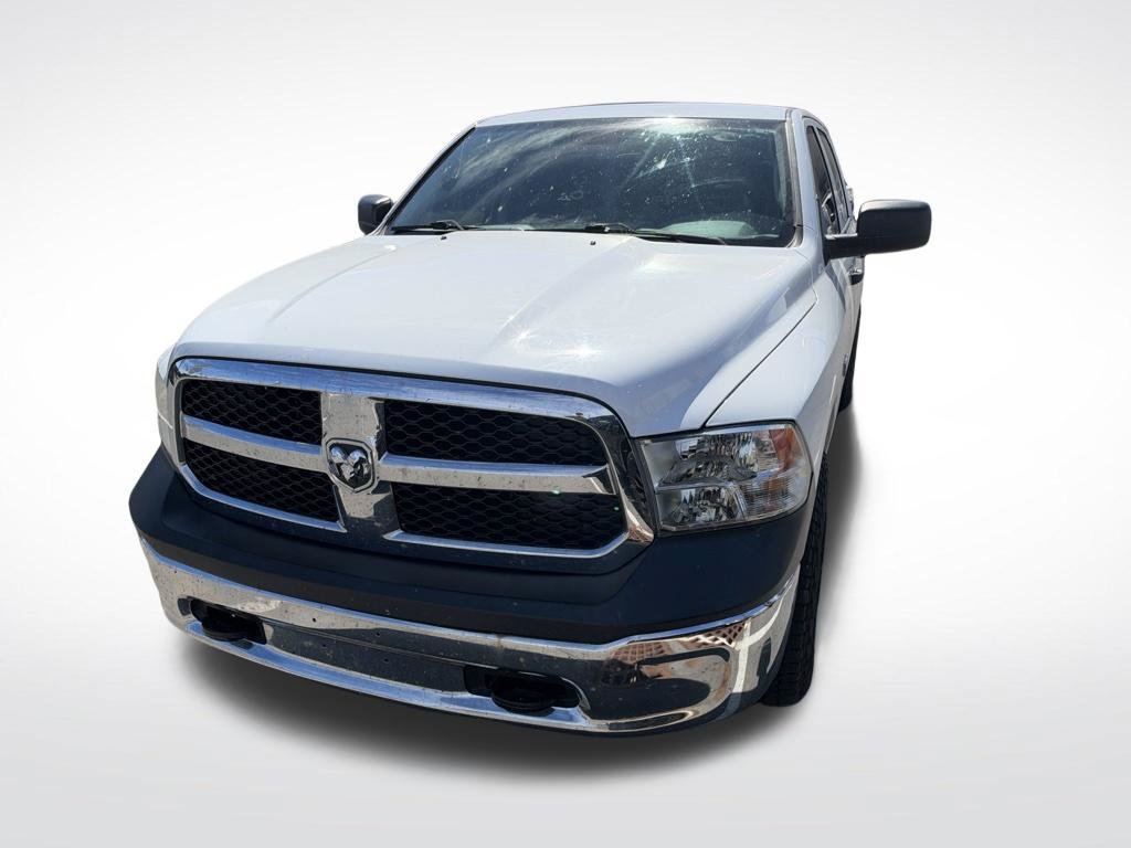 Used 2016 RAM 1500 4x4 Crew Cab w/ Chrome Appearance Group image 5
