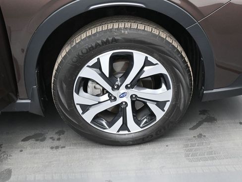 Used 2021 Subaru Outback Touring XT image 43